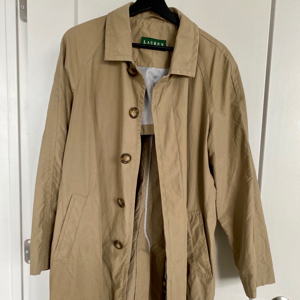 SOLD✖️✖️Ralph Lauren women’s trench coat